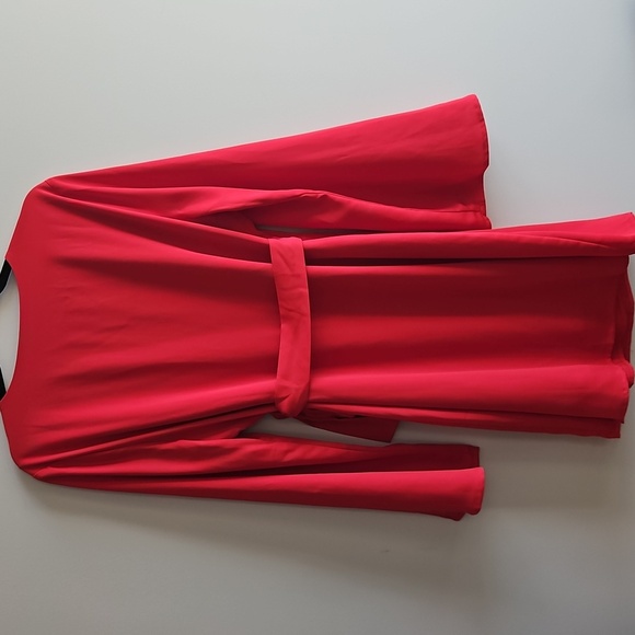 Fashion Union - Vibrant Red Wrap Dress - Size 12 - Picture 6 of 6